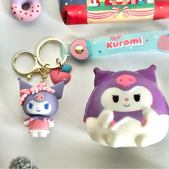 💜Kuromi Lover’s Adorable Christmas Stocking Stuffer 14-Piece Mega Mini Bundle - Picture 6 of 9